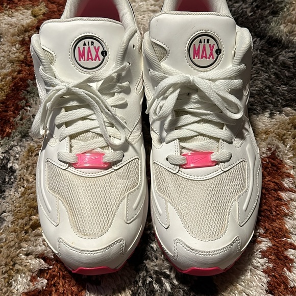 Men’s Nike Air Max 2 Light with Pink Sole Sneakers - Picture 7 of 7